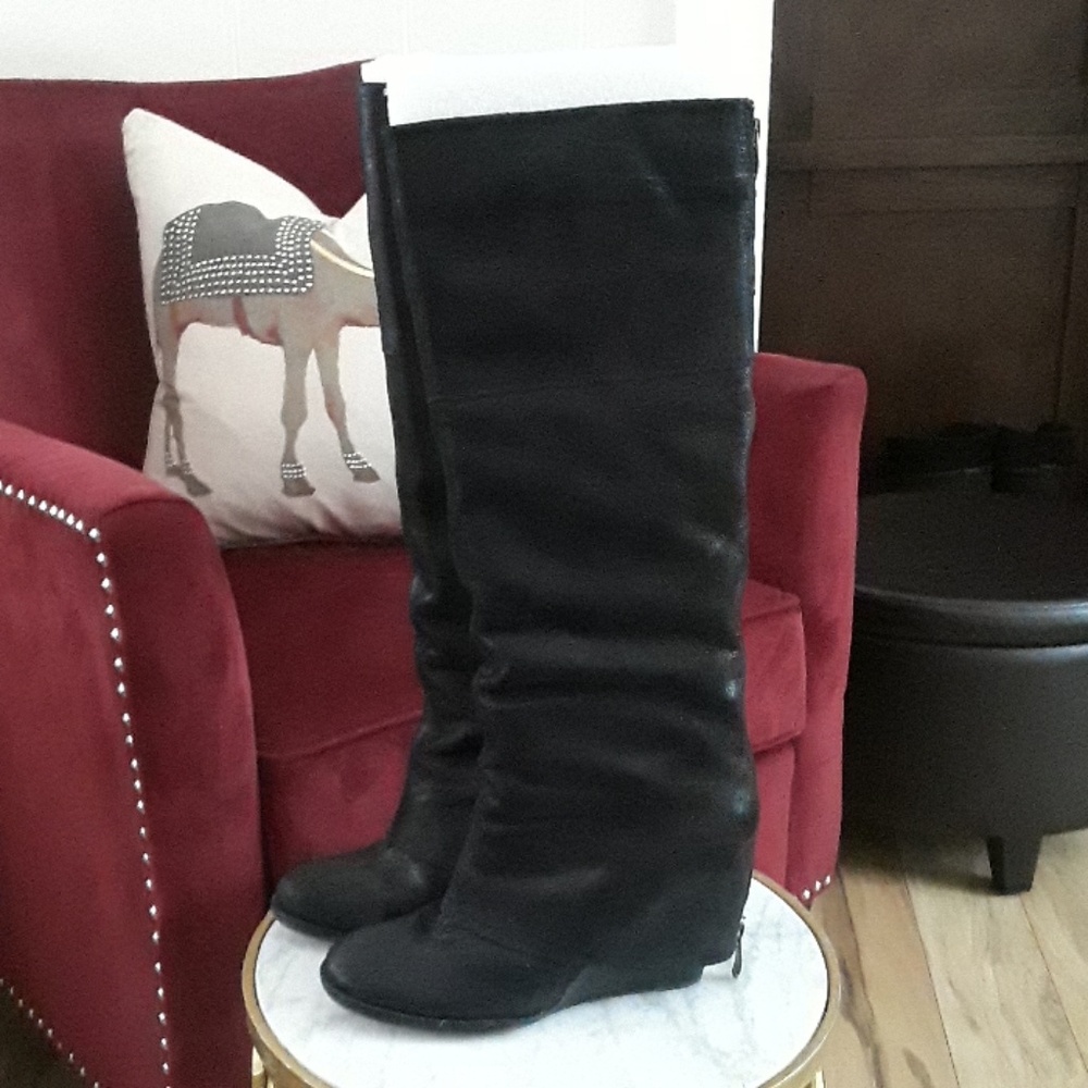 Vince Camuto Boots